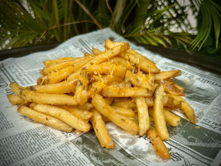 Alafia Garlic Cheese Fries
