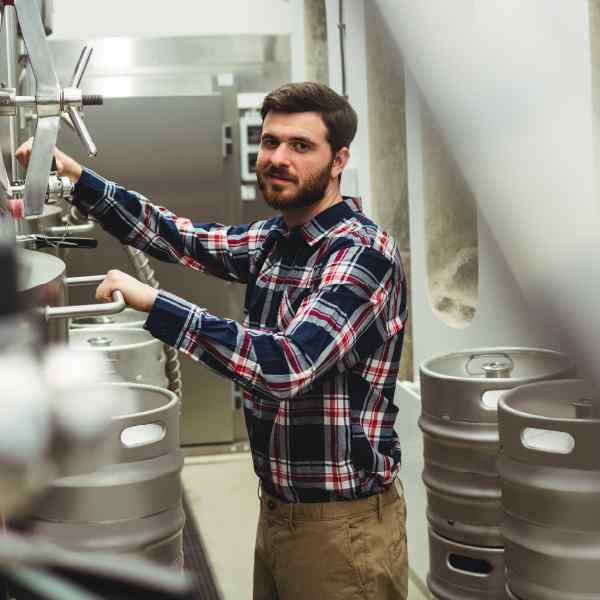 https://bullfrogcreekbrewing.com/wp-content/uploads/2017/05/team_1.jpg